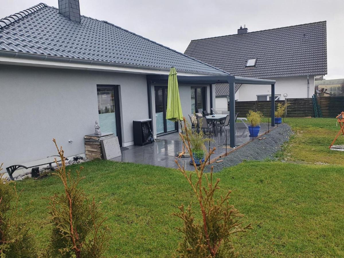 Grosszuegige Unterkunft Mit Terrasse Oberbrechen 外观 照片