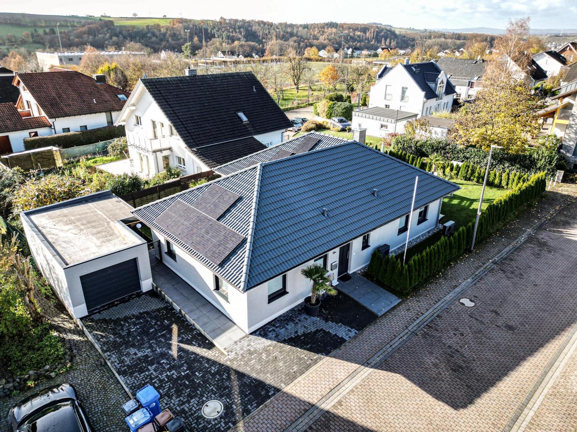 Grosszuegige Unterkunft Mit Terrasse Oberbrechen 外观 照片
